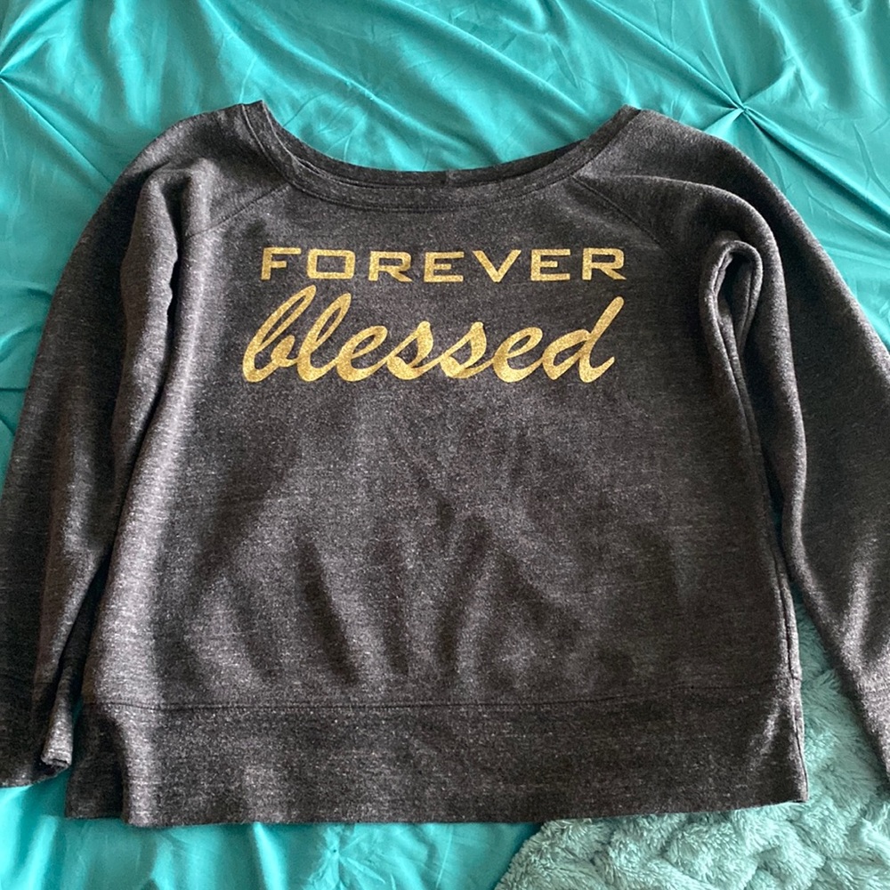 Women’s off the shoulder sweatshirt